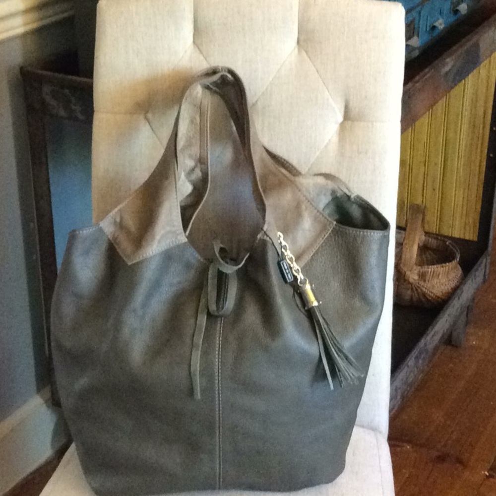 NWT Sigillo di Garanzia Leather Bag